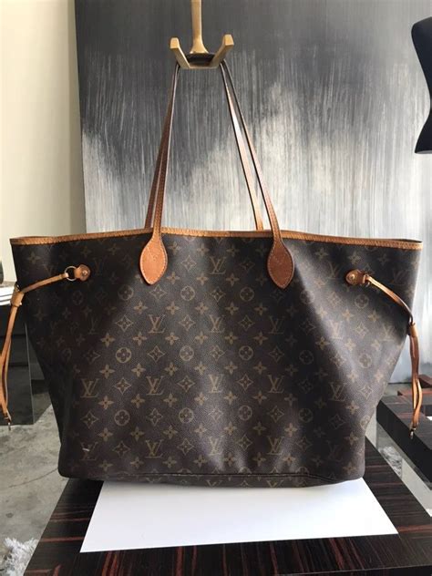 which neverfull is the biggest